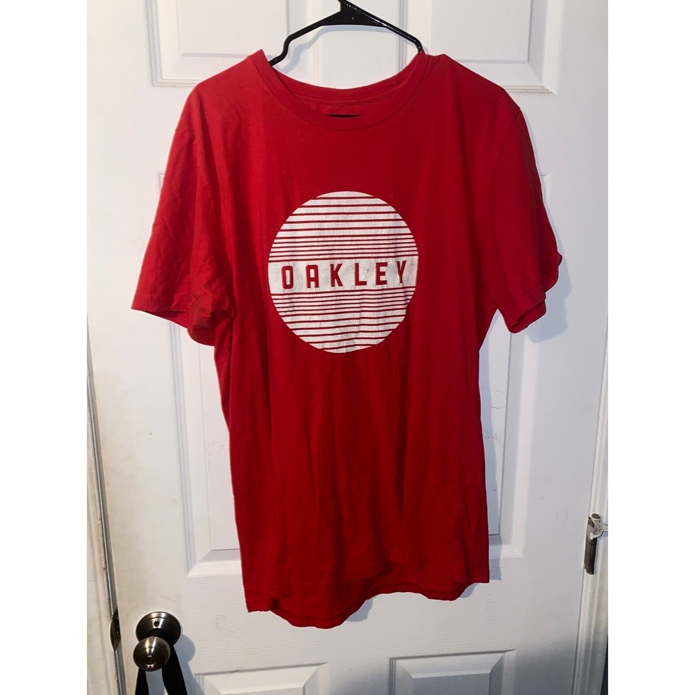 Oakley T-Shirt‎ Short Sleeve Graphic Logo Red Large